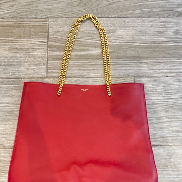 Saint Laurent Red Shopping Chain Bag Medium In Smooth Leather - Picture 8 of 9